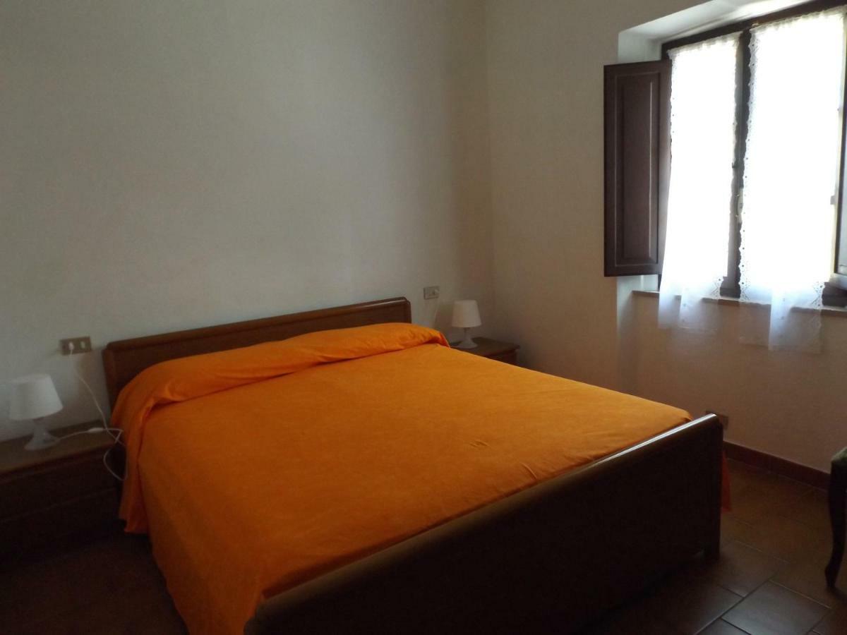 Appartamento Il Girasole Pomonte Exterior photo